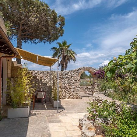 Agriturismo Masseria Alcorico Gagliano del Capo Luaran gambar