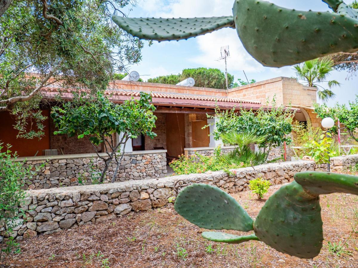 Agriturismo Masseria Alcorico Gagliano del Capo Luaran gambar