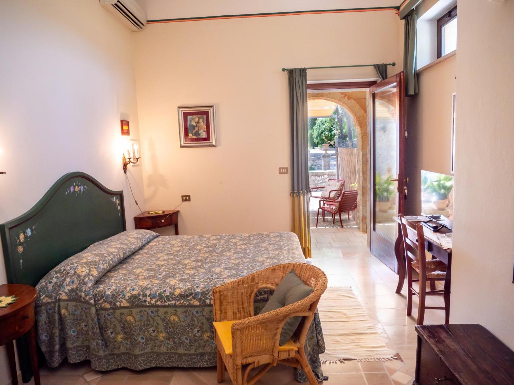 Agriturismo Masseria Alcorico Gagliano del Capo Luaran gambar
